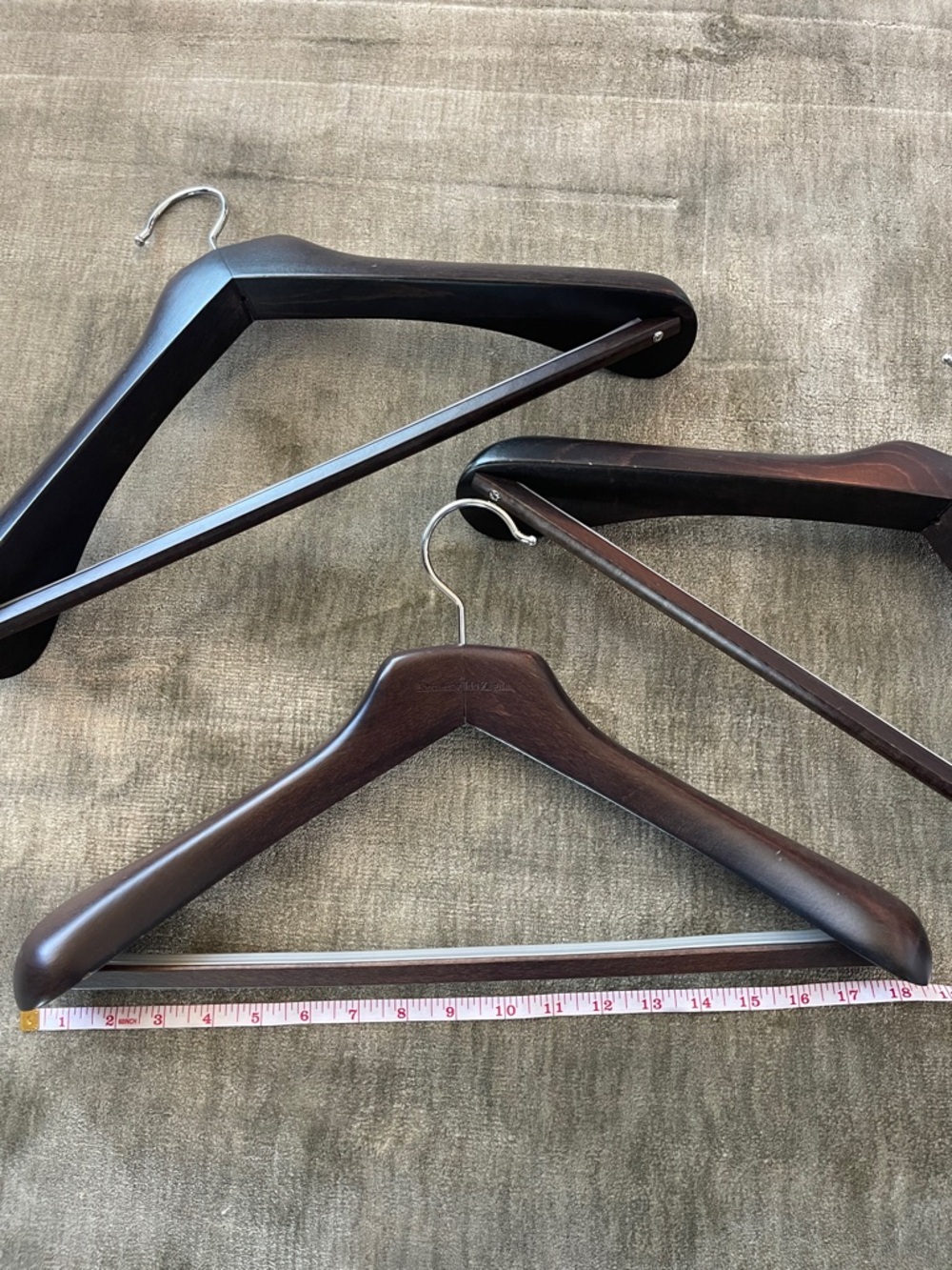 Ermenegildo Zegna Wooden Suit Hangers - Dark Brown (Set of 3) - Picture 5 of 5